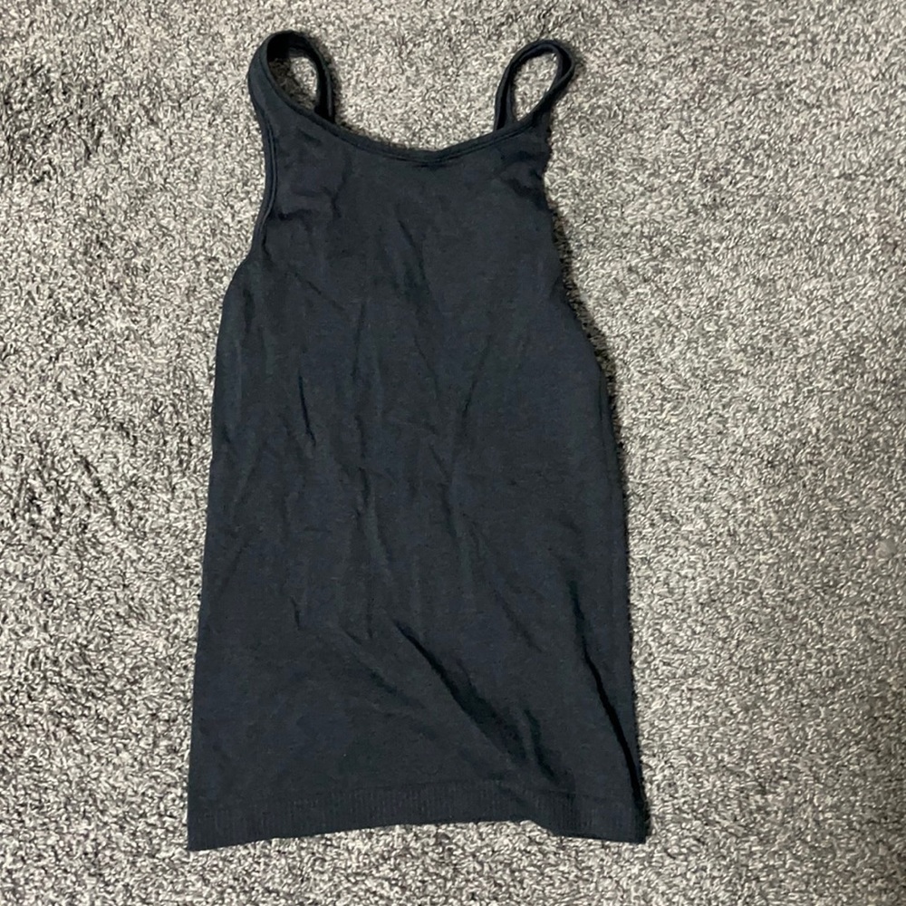 Lululemon black tank top